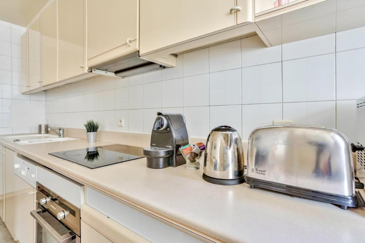 Appartement Quartier Arc De Triomphe Free Netflix Paryż Zewnętrze zdjęcie